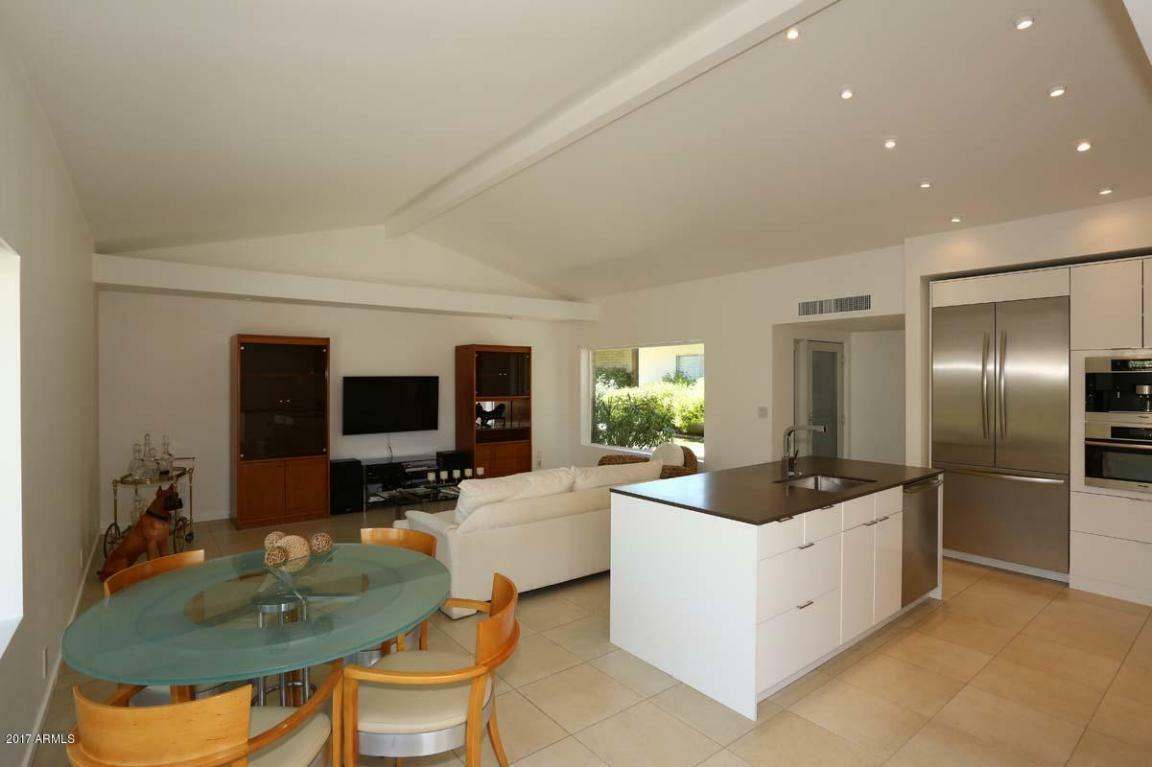 Property Photo: 4800 N 68th Street 118 AZ 85251
