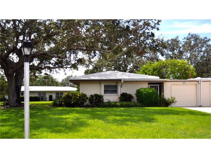 Property Photo:  3772 Amesbury Lane 1521  FL 34232 