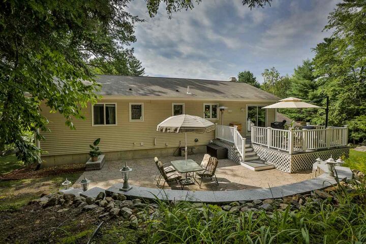Property Photo: 4 Sands Terrace NH 03054