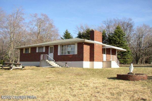 Property Photo:  1021 K - Lane  PA 18424 