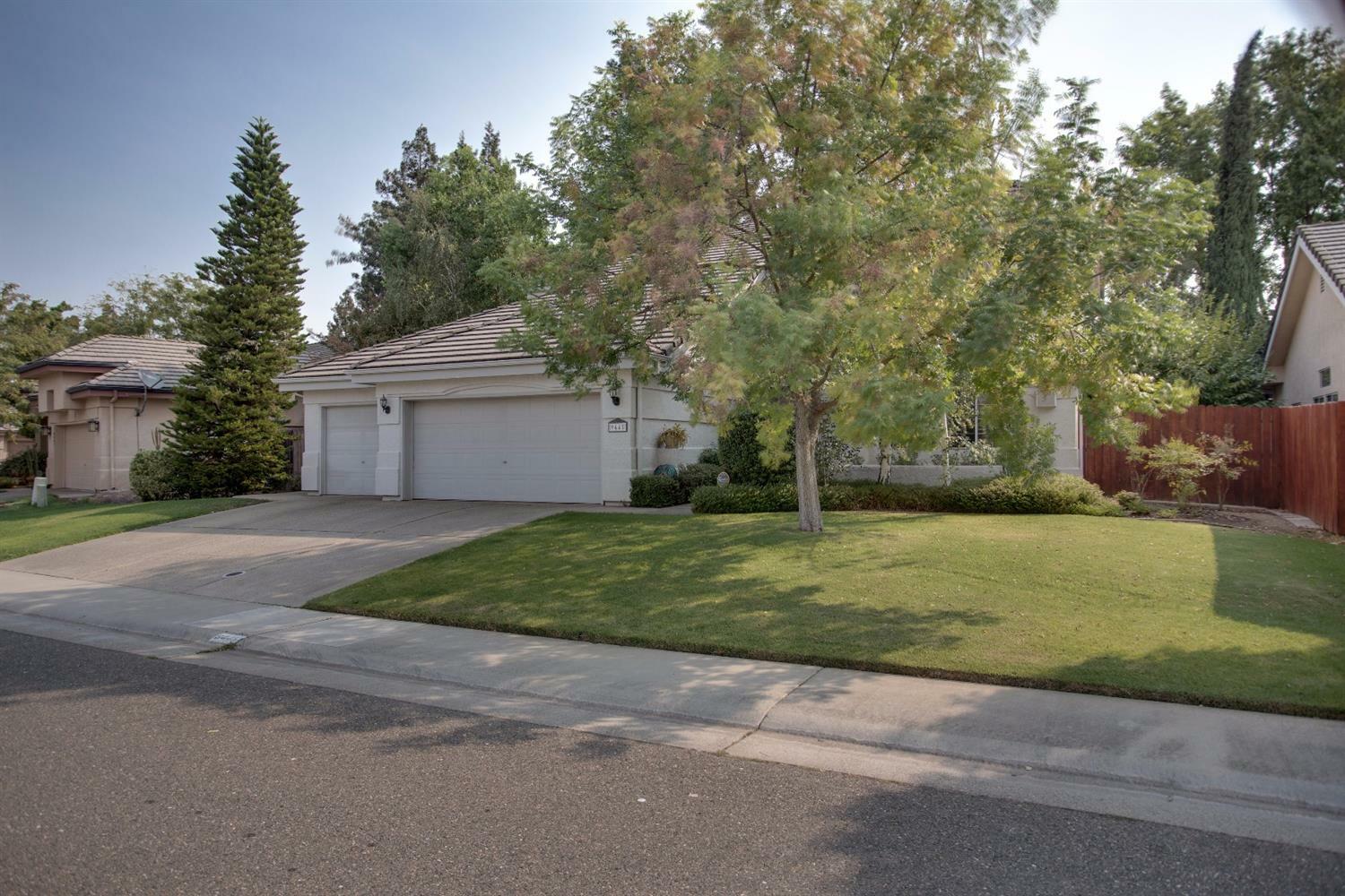 Property Photo:  9445 Wadena Way  CA 95758 