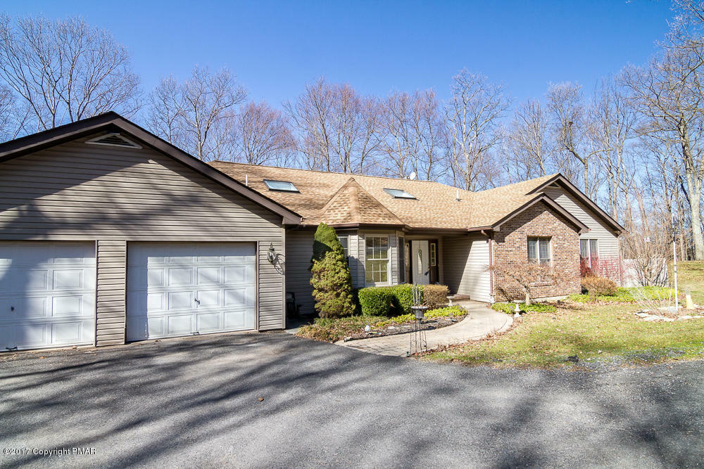 Property Photo:  141 Cherry Canyon Drive  PA 18360 