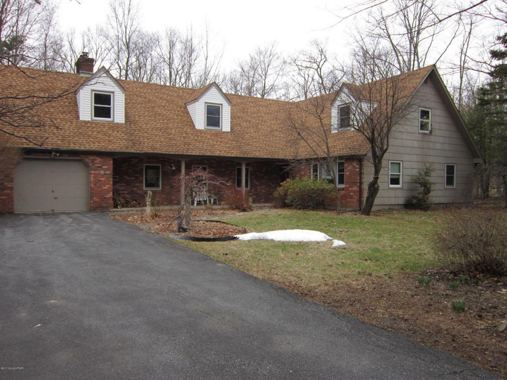 319 Henrys Crossing Road  Cresco PA 18326 photo