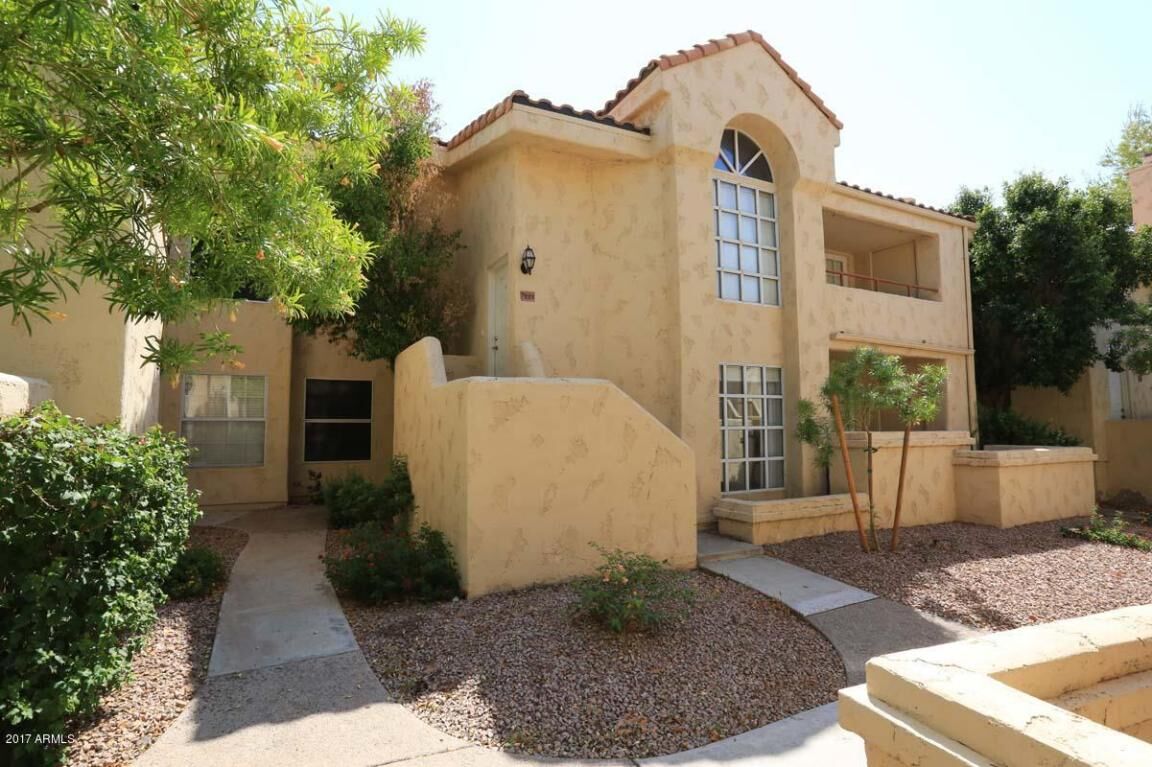 Property Photo: 1333 E Morten Avenue 124 AZ 85020