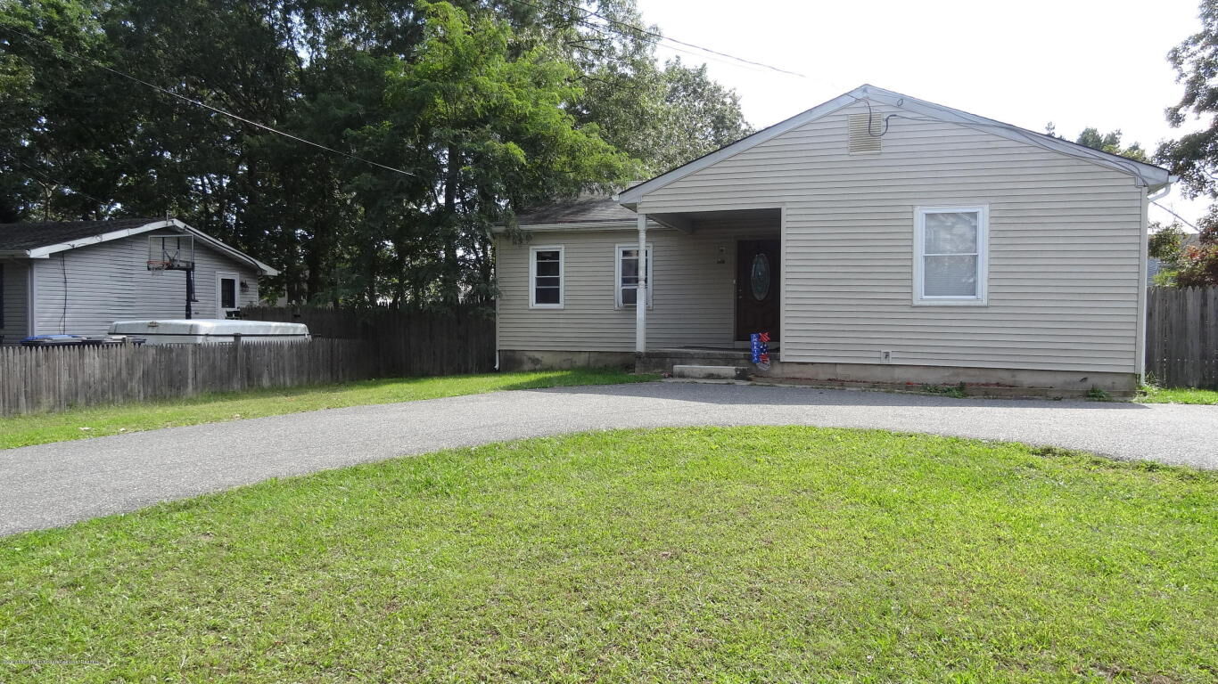 Property Photo:  1067 Rudder Avenue  NJ 08050 