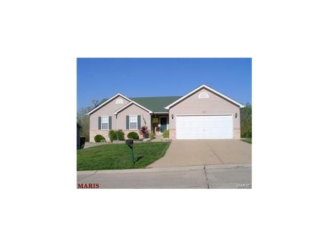 Property Photo: 304 Silica Drive 63028