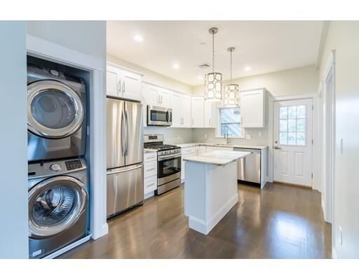 Property Photo:  21 Whitney Avenue 2R  MA 01915 