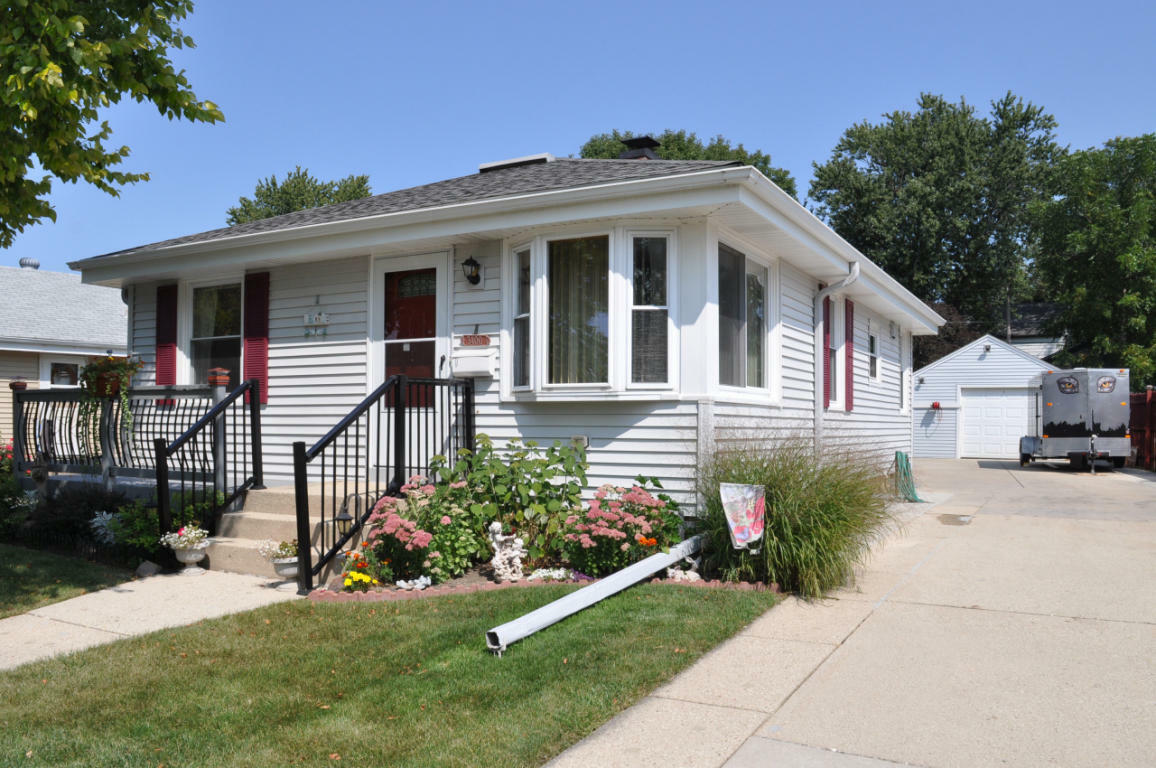 Property Photo:  3400 S 54th St  WI 53219-4425 