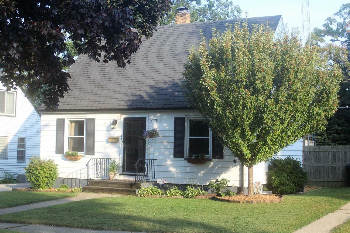 Property Photo:  4311 Harding Rd  WI 53142-3250 