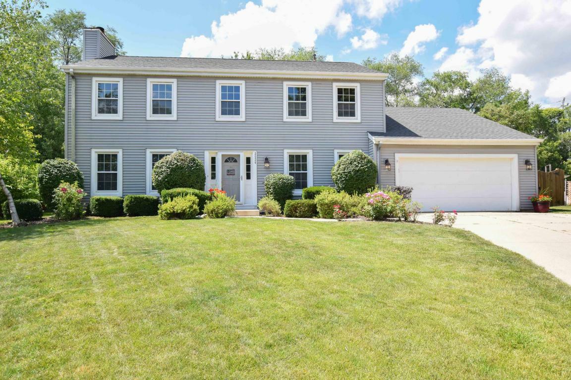 Property Photo: 2524 W Manchester Ave WI 53221