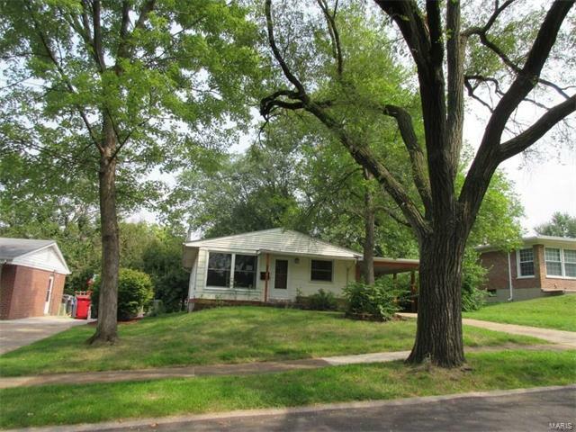 Property Photo: 980 Lafayette Street 63031