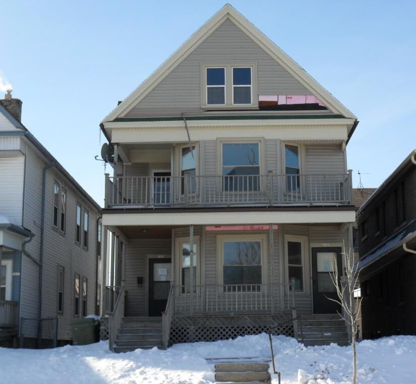 Property Photo:  2607 S Howell Ave  WI 53207 