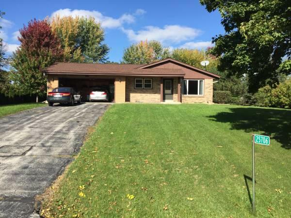 Property Photo: 25706 Portsmouth Rd WI 53185