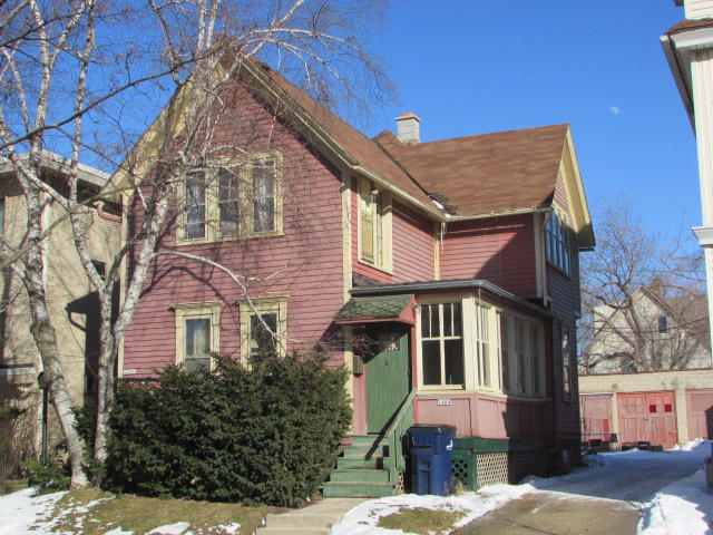Property Photo:  2484 N Murray Ave  WI 53211-4408 
