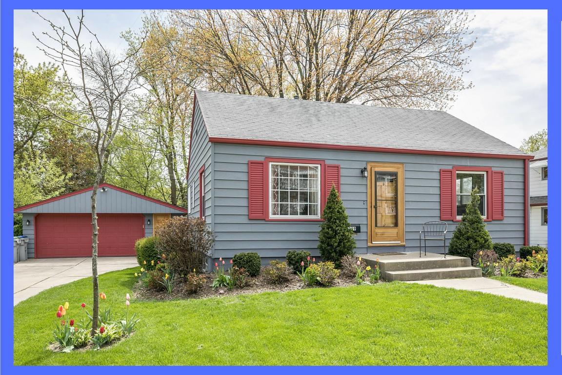 Property Photo: 1339 W Custer Ave WI 53209