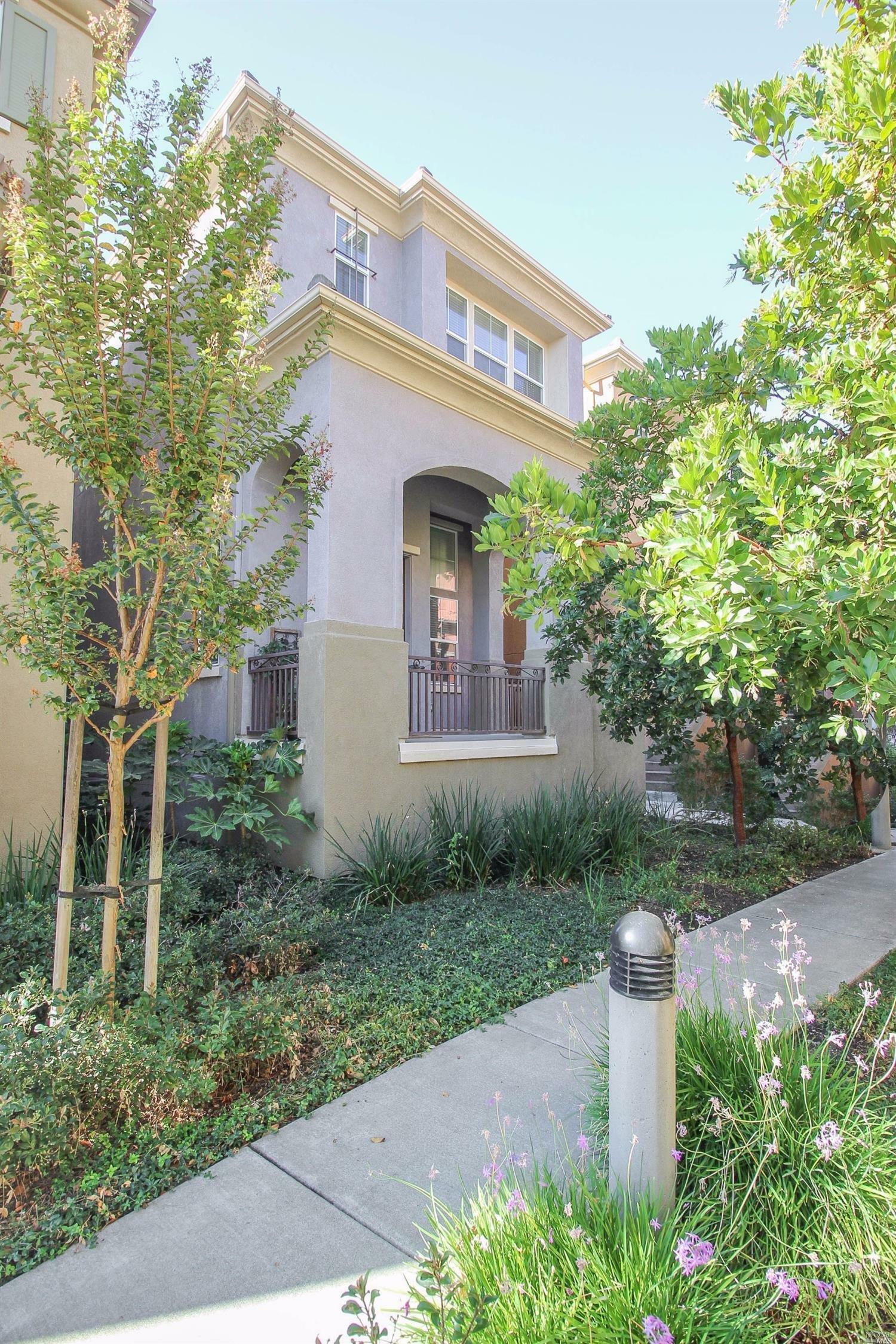 Property Photo:  2710 Tribeca Place  CA 94533 