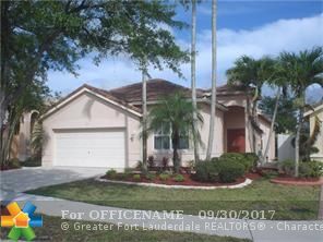 Property Photo: 769 Tanglewood Circle FL 33327