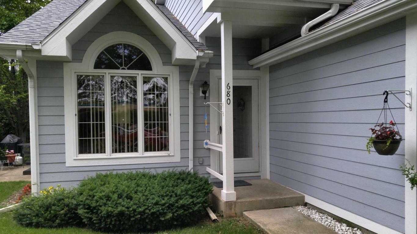 Property Photo:  680 Lincoln Dr  WI 53181 