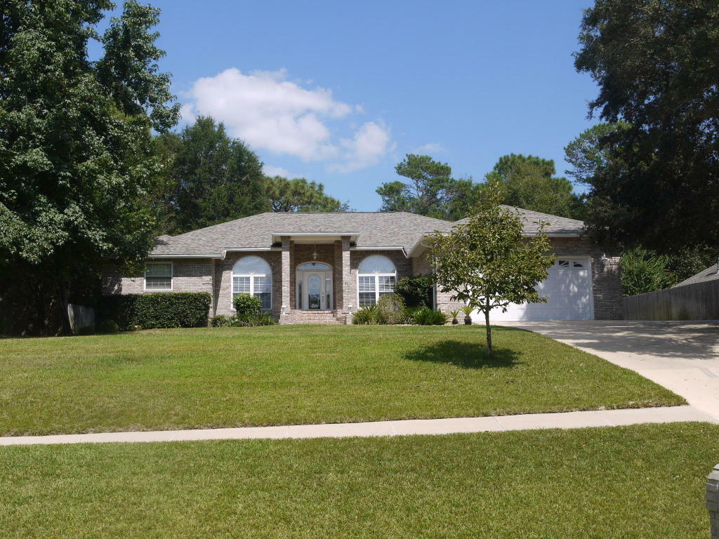 Property Photo: 4095 Howard Drive Drive FL 32578
