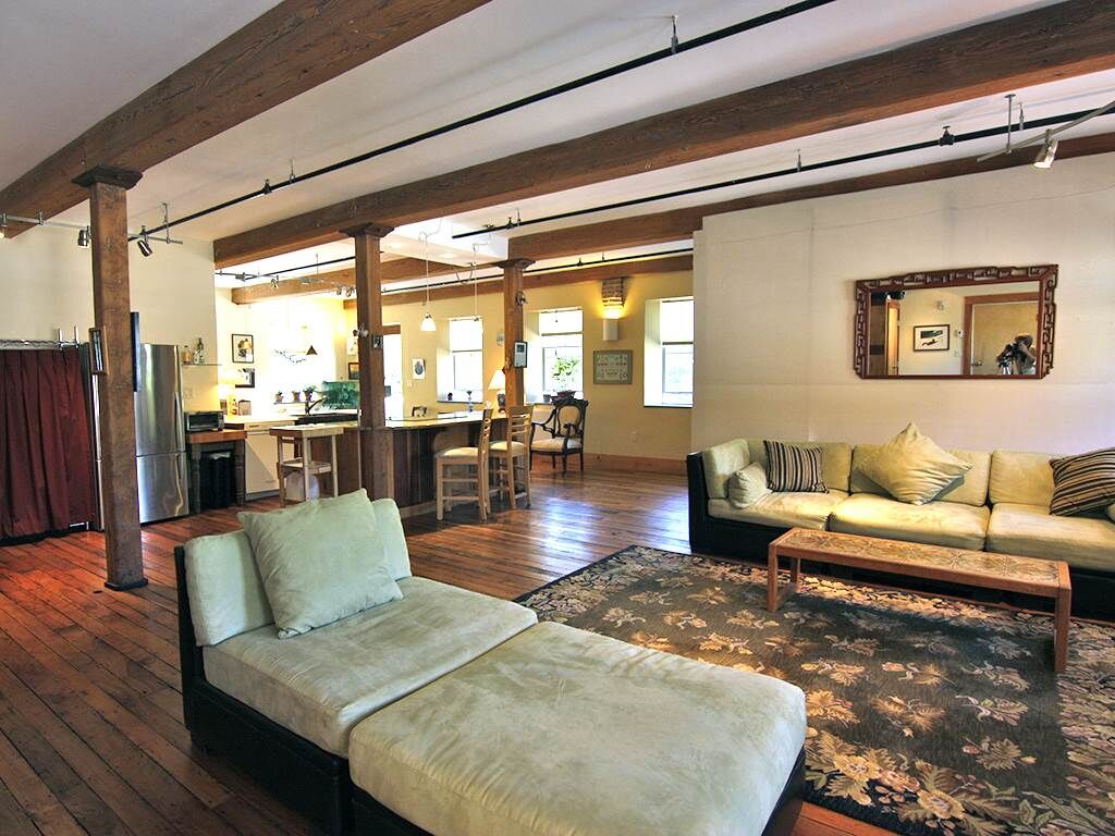 Property Photo: 374 Union Street 307 NH 03458