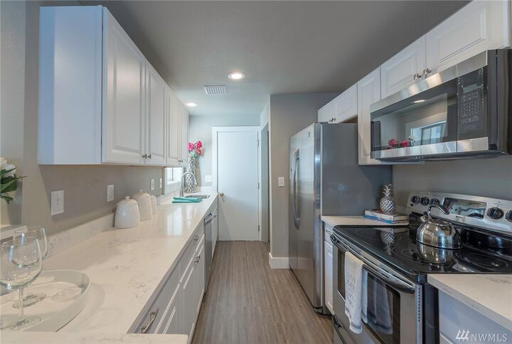 1432 S 308th Lane  Federal Way WA 98003 photo