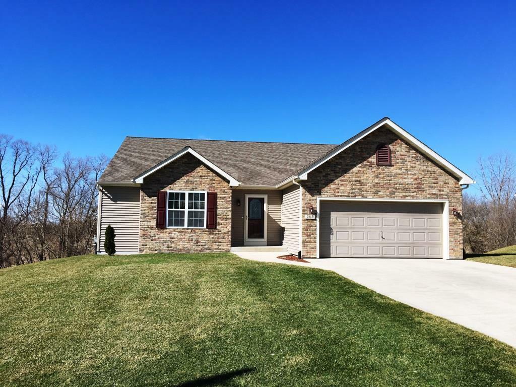 Property Photo:  202 West Haven Dr  WI 53094 