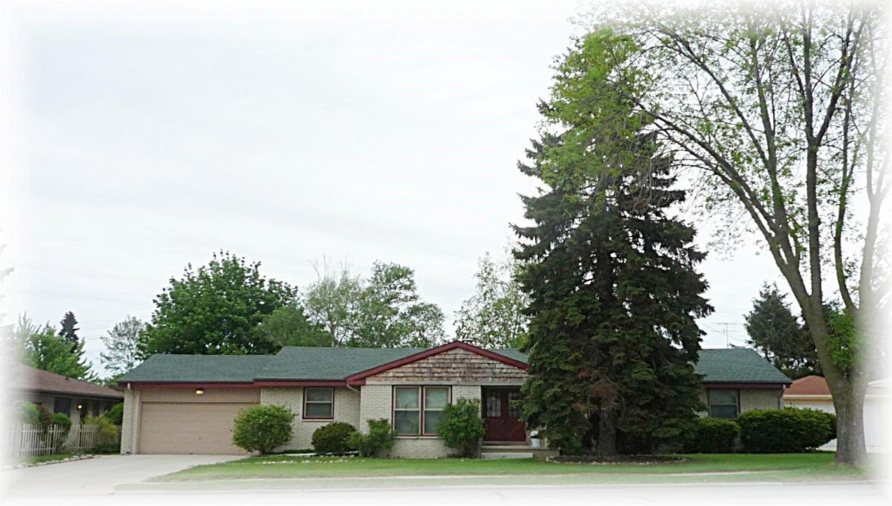 Property Photo: 1115 Ohio St WI 53405