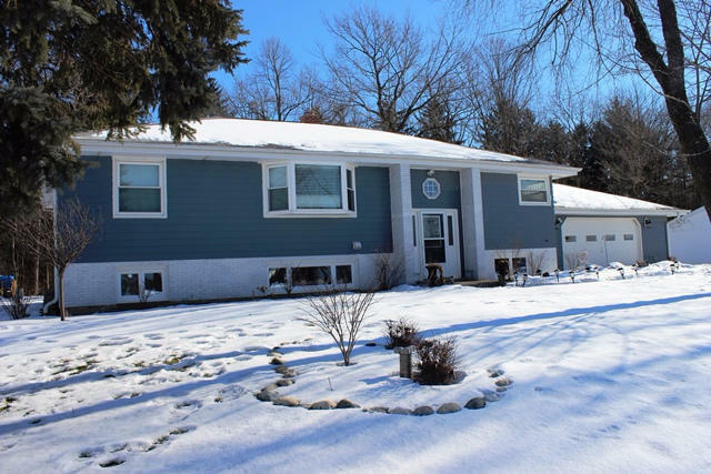 Property Photo:  6838 Eastwood Trl  WI 53090-8912 