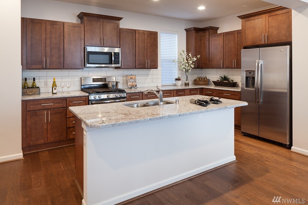 Property Photo: 4427 29th Dr SE 224 WA 98203