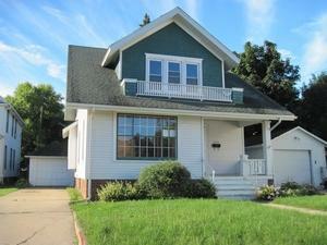 Property Photo:  3219 Osborne Blvd  WI 53405-2562 