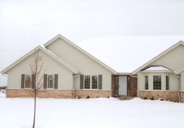 Property Photo:  10768 N Mequon Trail Rd B1  WI 53092 