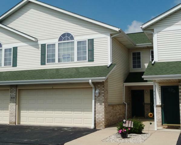 Property Photo:  614 Shepherds Dr 4  WI 53090 