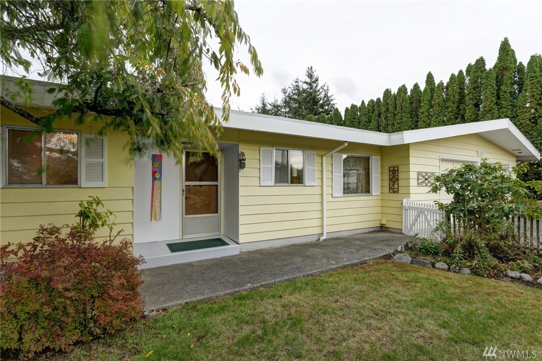 4700 Wynn Rd  Bellingham WA 98226 photo