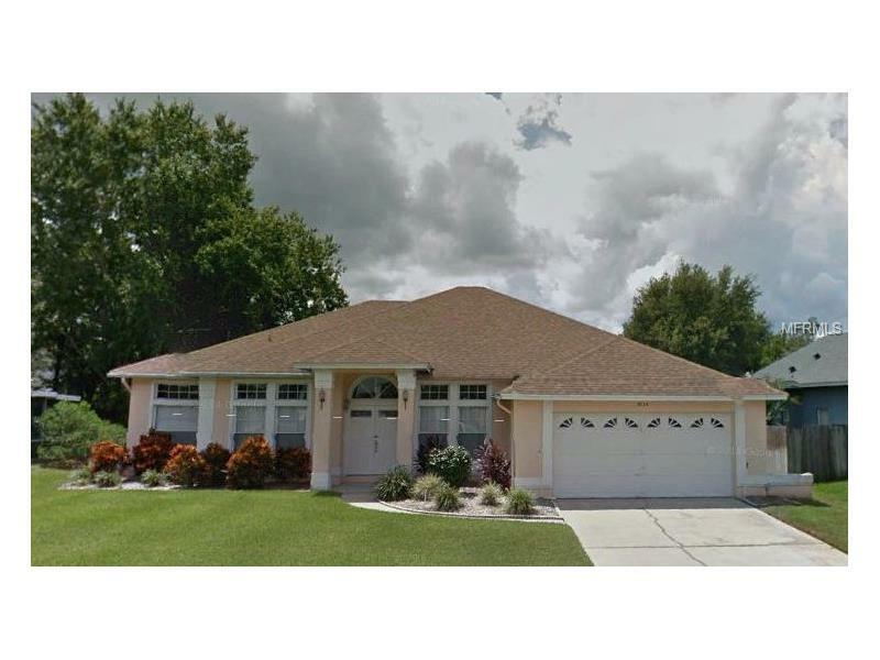 Property Photo: 8154 Saint Albans Drive 2 FL 32835