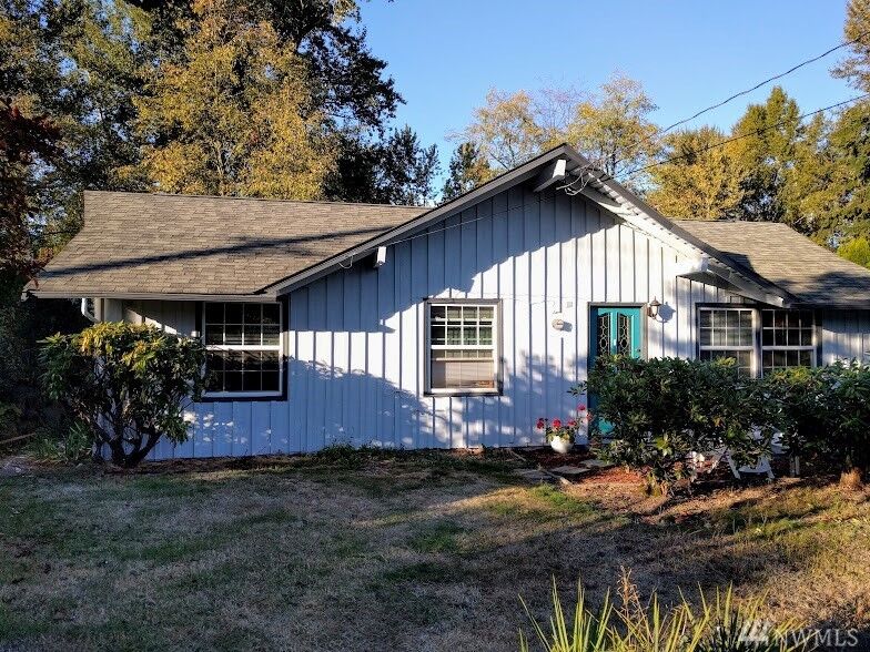 Property Photo:  216 SW 118 St  WA 98146 