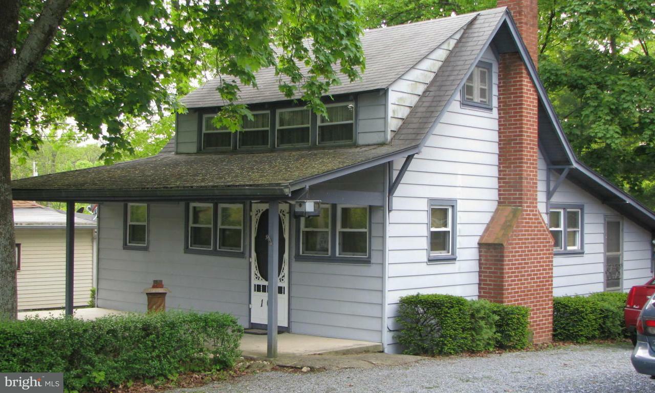 Property Photo:  109 Hemlock Drive  PA 17026 