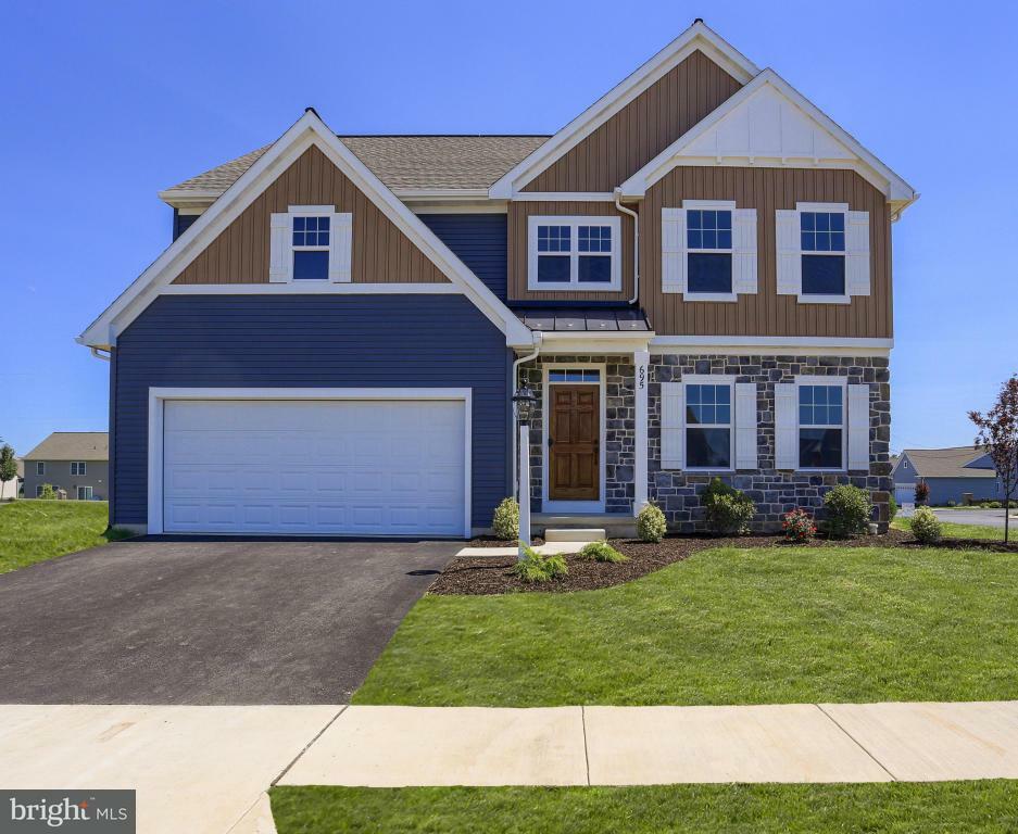 Property Photo: 695 Fieldstone 93 PA 17003