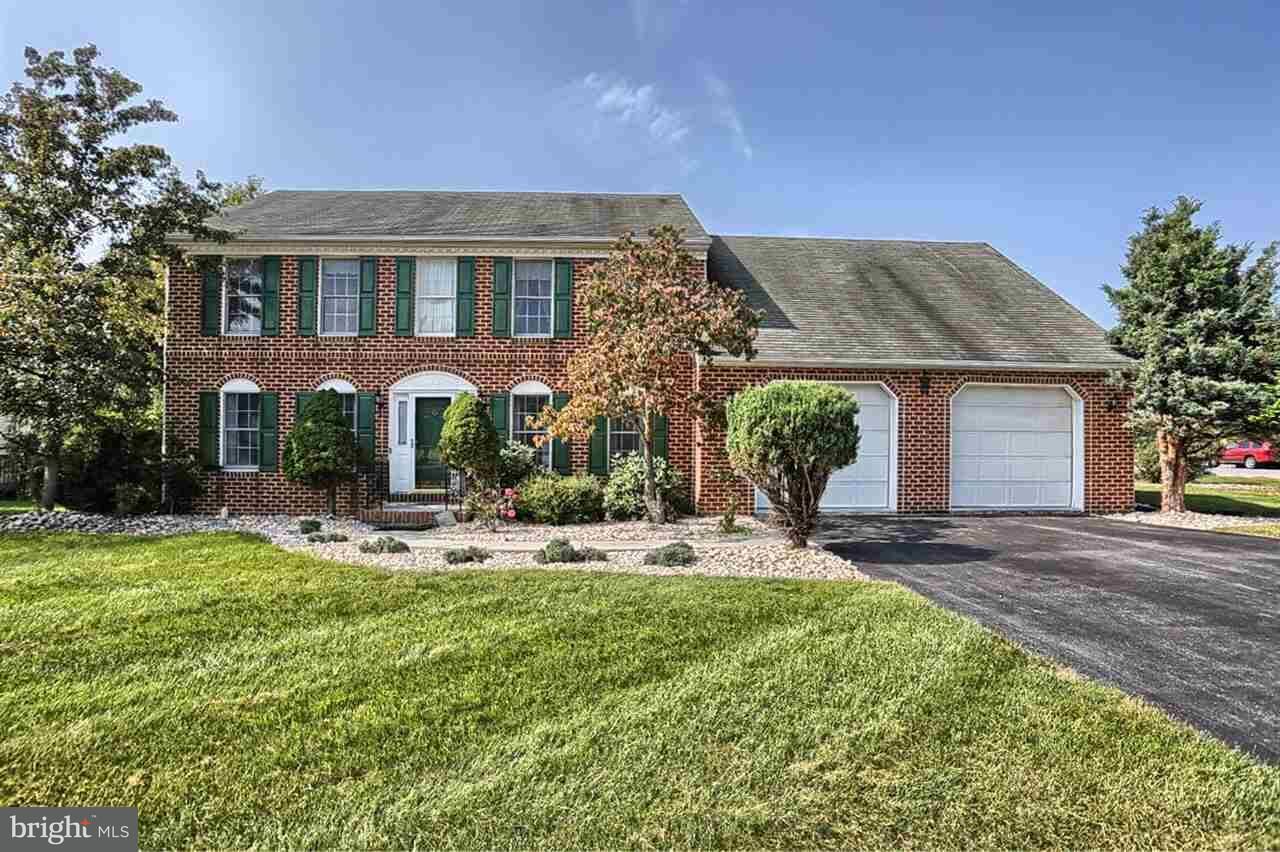 Property Photo: 3220 Linden Parkway PA 17110