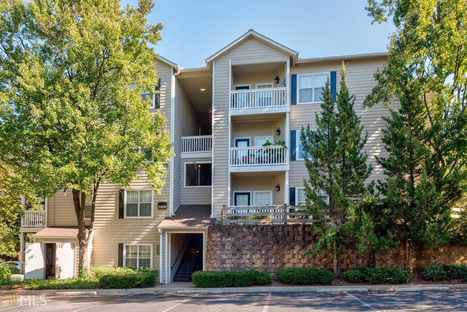 Property Photo: 1250 Parkwood Cir 1205 GA 30339