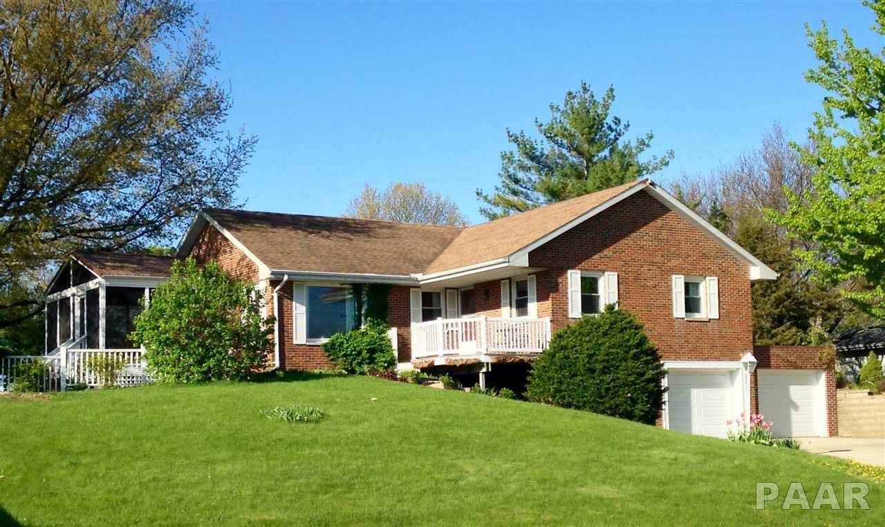 Property Photo:  802 Lake  IL 61530 