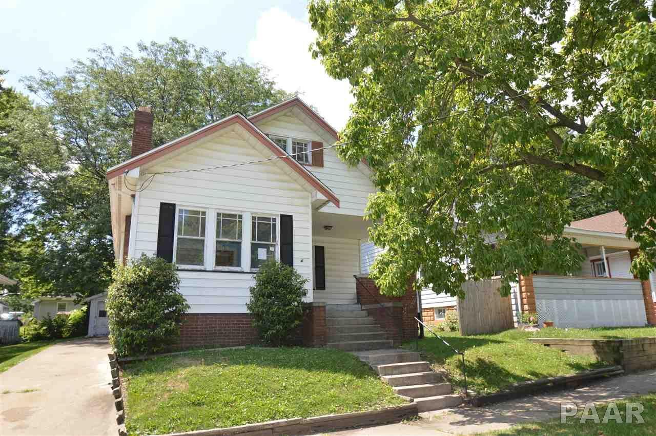 Property Photo:  2801 N Peoria  IL 61603 