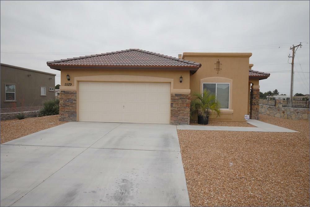 5529 Valley Maple Drive  El Paso TX 79932 photo