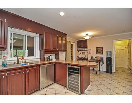 Property Photo: 300 Raleigh Tavern Ln MA 01845