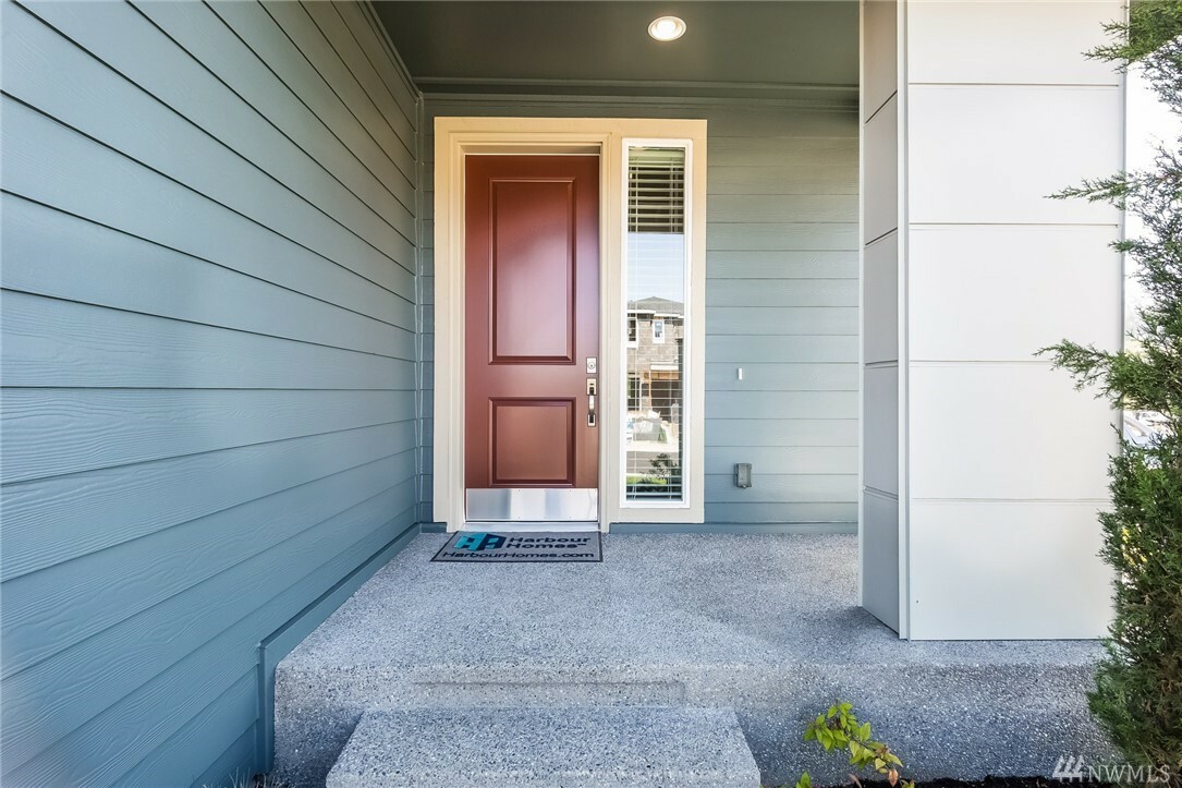 Property Photo: 37324 29th Ave S WA 98003