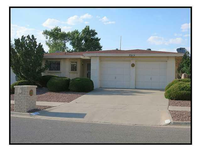 721 Espada Drive  El Paso TX 79912 photo