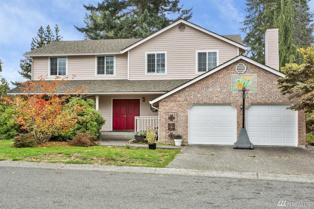 Property Photo:  2328 135th St SE  WA 98012 
