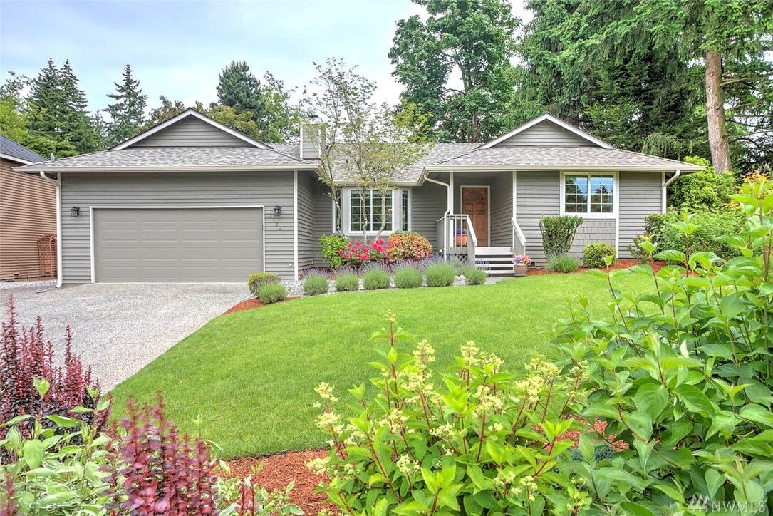 Property Photo: 2132 234th Place SE WA 98021