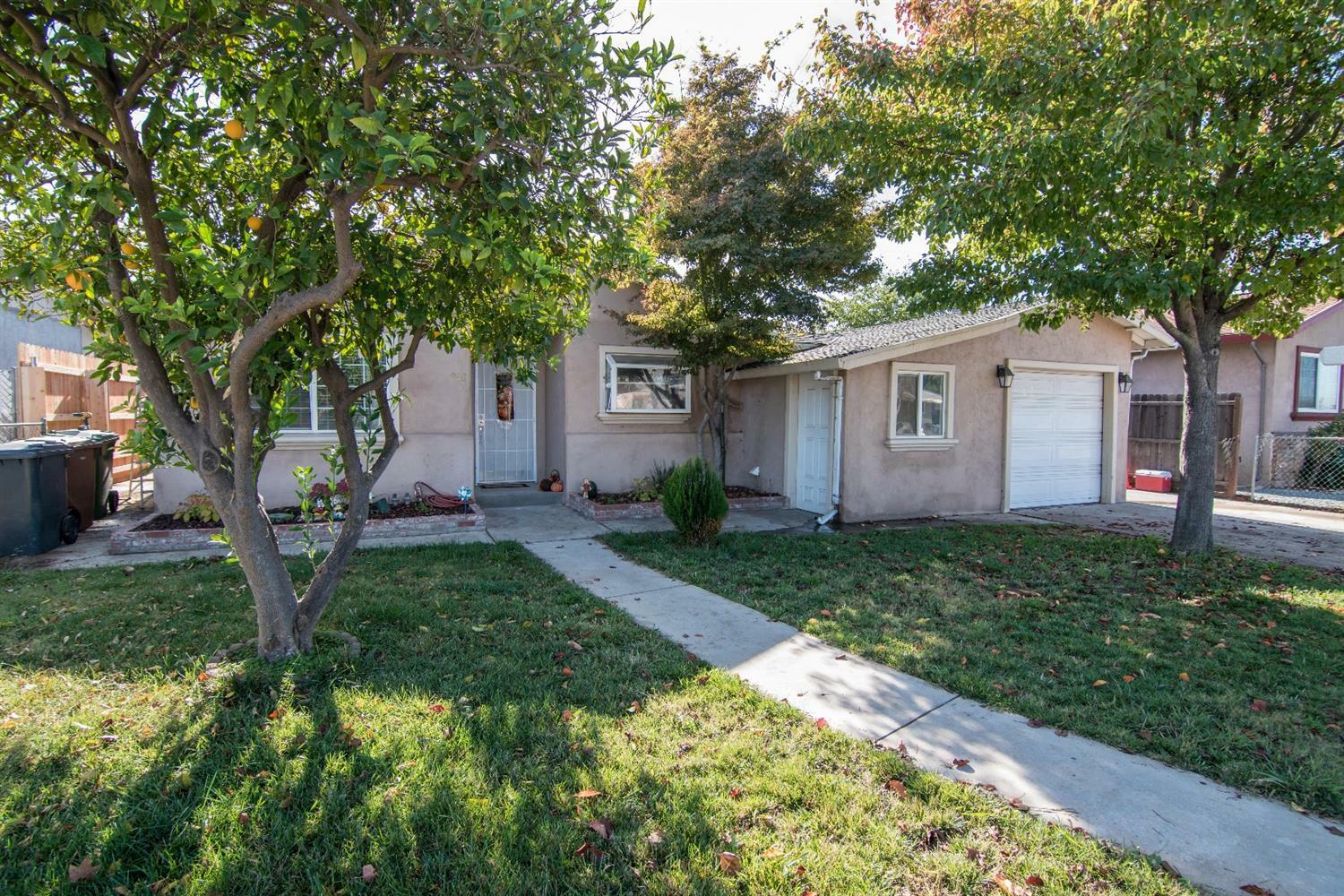 Property Photo:  918 Glendale Avenue  CA 95632 