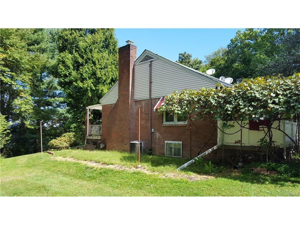 Property Photo:  8 Elliots Alley  NY 10989 