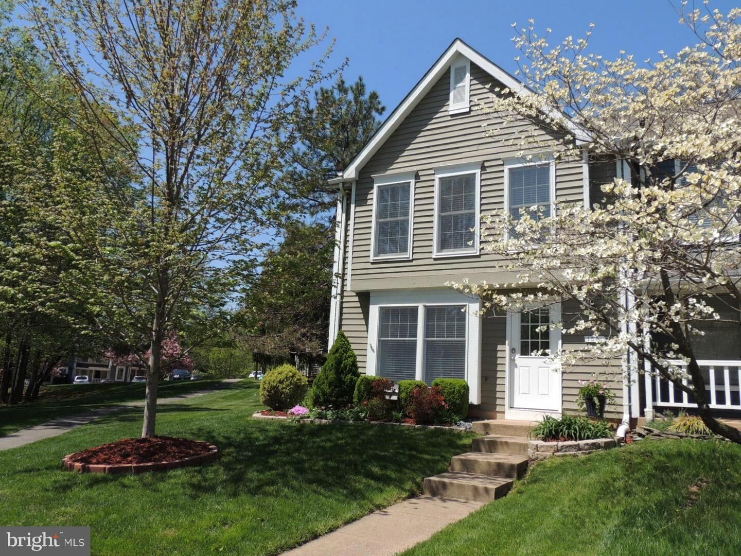 Property Photo:  1581 Poplar Grove Drive  VA 20194 